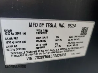 2024 Tesla Cybertruck Cyberbeast z VIN 7G2CEHEE0RA031839, wystawiony jako Copart lot #45773575 z przebiegiem 7133 mil mil oraz Szkody całkowita. Historia ofert i sprzedaży dostępna na DreamBid. Obrazek 14.