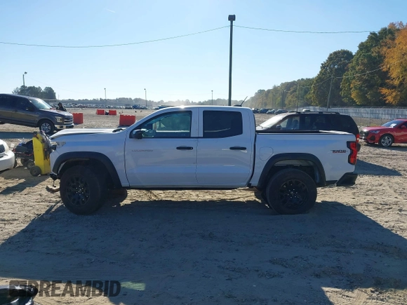 2023 Chevrolet Colorado 4WD Trail Boss with VIN 1GCPTEEK9P1245719, listed as a IAAI auction lot 40695339 with Not Provided miles. Bid and sale history available at carsss.com. Image 13.