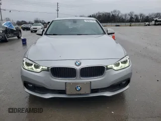 2018 BMW 3 Series 320i xDrive with VIN WBA8E5G54JNU48049, listed as a Copart auction lot 42761115 with 79,197 mi miles and Salvage Title. Bid and sale history available at carsss.com. Image 5.