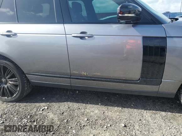 2020 Land Rover Range Rover HSE with VIN SALGS2RU3LA589434, listed as a Copart auction lot 59988515 with 40,506 mi miles and Salvage title. Bid and sale history available at DreamBid. Image 13.