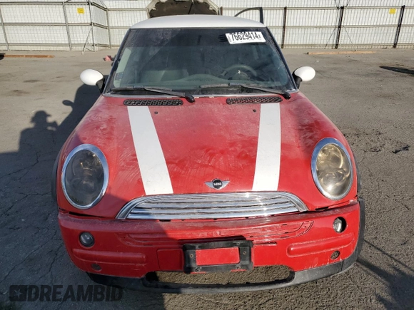 2002 MINI Hardtop with VIN WMWRC33432TE12395, listed as a Copart auction lot 76629414 with 181,921 mi miles and Clean Title. Bid and sale history available at DreamBid. Image 5.