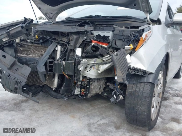 2018 Hyundai Accent SE with VIN 3KPC24A33JE025457, listed as a IAAI auction lot 41636759 with NaN miles. Bid and sale history available at carsss.com. Image 6.