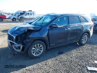 2018 Kia Sorento LX V6 with VIN 5XYPGDA54JG370844, listed as a IAAI auction lot 41412278 with 105,916 mi miles. Bid and sale history available at carsss.com. Image 2.