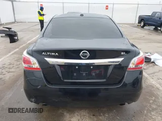 2015 Nissan Altima S with VIN 1N4AL3APXFN394083, listed as a IAAI auction lot 41537949 with 113,554 mi miles and . Bid and sale history available at DreamBid. Image 17.