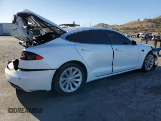 2017 Tesla Model S 60 with VIN 5YJSA1E16HF204974, listed as a Copart auction lot 89109185 with 107,102 mi miles and Salvage title. Bid and sale history available at DreamBid. Image 3.