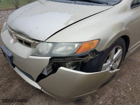 2008 Honda Civic Sdn EX with VIN 1HGFA16878L094559, listed as a IAAI auction lot 42071038 with 255,199 mi miles. Bid and sale history available at carsss.com. Image 6.