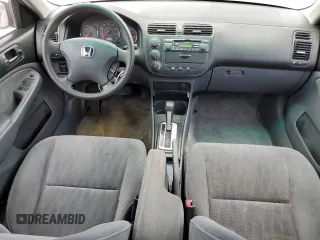 2005 Honda Civic LX with VIN 2HGES16505H608324, listed as a Copart auction lot 53636065 with 176,303 mi miles and Clean Title. Bid and sale history available at carsss.com. Image 8.