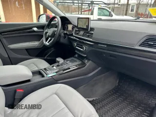 2018 Audi Q5 Prestige with VIN WA1CNAFYXJ20854XX, listed as a Copart auction lot 49287815 with 61,446 mi miles and Clean Title. Bid and sale history available at carsss.com. Image 9.