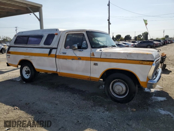 1974 Ford F-250 с VIN F25JRU24401, выставлен на аукционе Copart как лот 51706305 с пробегом 93 783 миль миль и Списание • Salvage title. История ставок и продаж доступна на DreamBid. Изображение 4.