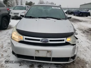 2009 Ford Focus SES with VIN 1FAHP36N19W214689, listed as a Copart auction lot 43001385 with 295,859 mi miles and Salvage Title. Bid and sale history available at carsss.com. Image 5.
