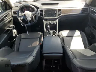 2019 Volkswagen Atlas SE with VIN 1V2UR2CA1KC518092, listed as a Copart auction lot 57265695 with 96,902 mi miles and Salvage title. Bid and sale history available at DreamBid. Image 8.