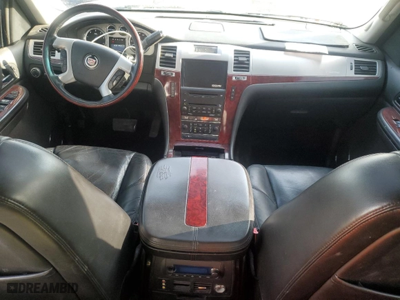2009 Cadillac Escalade EXT AWD 4dr with VIN 3GYFK222X9G198538, listed as a Copart auction lot 84341564 with 89,614 mi miles and Salvage Title. Bid and sale history available at carsss.com. Image 8.