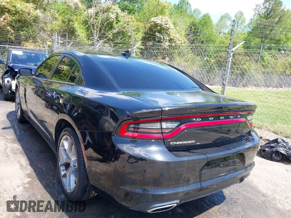 2022 Dodge Charger SXT with VIN 2C3CDXBG2NH243580, listed as a IAAI auction lot 41624754 with 38,002 mi miles and . Bid and sale history available at carsss.com. Image 3.