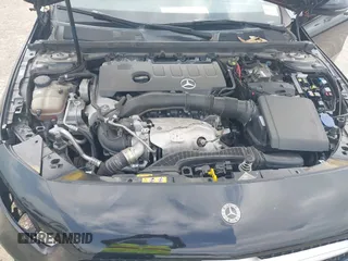 2021 Mercedes-Benz A 220 z VIN W1K3G4EB5MJ285990, wystawiony jako IAAI lot #41924555 z przebiegiem 45 187 mil mil oraz . Historia ofert i sprzedaży dostępna na DreamBid. Obrazek 10.