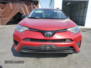 2017 Toyota RAV4 LE z VIN JTMBFREV5HJ144052, wystawiony jako Copart lot #47301545 z przebiegiem 49 765 mil mil oraz Czysty tytuł • Clean title. Historia ofert i sprzedaży dostępna na DreamBid. Obrazek 5.