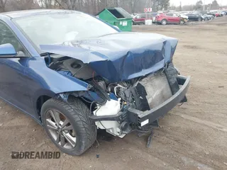 2017 Hyundai Elantra SE with VIN 5NPD84LF9HH061119, listed as a IAAI auction lot 41691304 with 109,518 mi miles and . Bid and sale history available at DreamBid. Image 6.