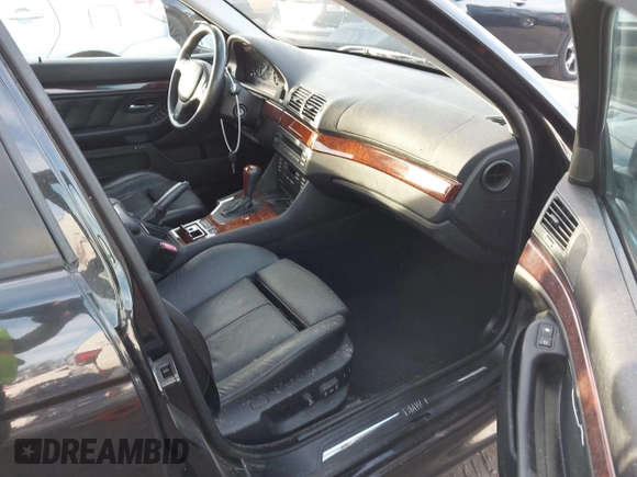 2003 BMW 5 Series 530iA with VIN WBADT63413CK29281, listed as a IAAI auction lot 41476903 with 85,691 mi miles. Bid and sale history available at carsss.com. Image 5.