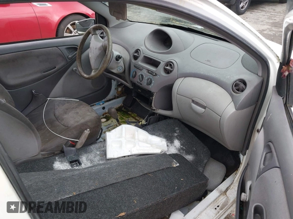 2000 Toyota ECHO with VIN JTDAT1230Y0060235, listed as a IAAI auction lot 42147716 with 302,978 mi miles and . Bid and sale history available at DreamBid. Image 5.