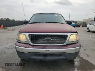 2000 Ford Expedition XLT with VIN 1FMRU1569YLA22051, listed as a Copart auction lot 47733465 with 0 mi miles and Salvage Title. Bid and sale history available at carsss.com. Image 5.