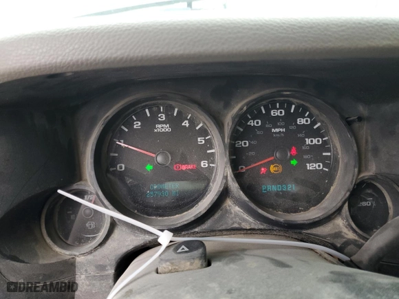 2007 Chevrolet Silverado 1500 Work Truck with VIN 1GCEC14C37Z588022, listed as a Copart auction lot 83831424 with 257,930 mi miles and Salvage Title. Bid and sale history available at carsss.com. Image 9.