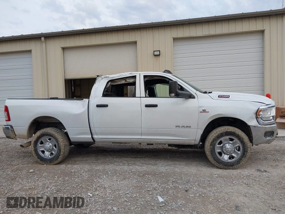 2021 Ram 2500 Tradesman with VIN 3C6UR5CL0MG579414, listed as a IAAI auction lot 41464421 with 182,636 mi miles. Bid and sale history available at carsss.com. Image 13.