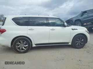 2013 Infiniti QX56 z VIN JN8AZ2NCXD9330307, wystawiony jako IAAI lot #41721153 z przebiegiem 160 769 mil mil oraz . Historia ofert i sprzedaży dostępna na DreamBid. Obrazek 13.