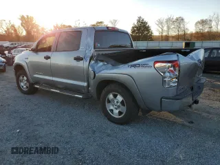 2010 Toyota Tundra z VIN 5TFDW5F1XAX142538, wystawiony jako Copart lot #83667104 z przebiegiem 192 446 mil mil oraz Szkoda całkowita • Salvage title. Historia ofert i sprzedaży dostępna na DreamBid. Obrazek 2.