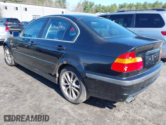 2005 BMW 3 Series 330xi with VIN WBAEW534X5PN40144, listed as a IAAI auction lot 42007301 with 142,252 mi miles and . Bid and sale history available at DreamBid. Image 3.