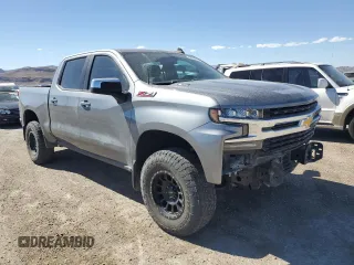 2021 Chevrolet Silverado 1500 LT with VIN 3GCUYDET0MG163866, listed as a Copart auction lot 67093704 with 59,929 mi miles and Salvage Title. Bid and sale history available at carsss.com. Image 4.