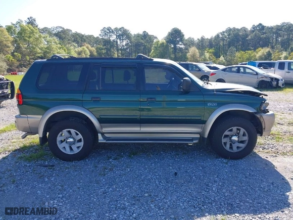 2000 Mitsubishi Montero Sport LS with VIN JA4LS31H0YP055199, listed as a IAAI auction lot 41990427 with 162,687 mi miles. Bid and sale history available at carsss.com. Image 14.