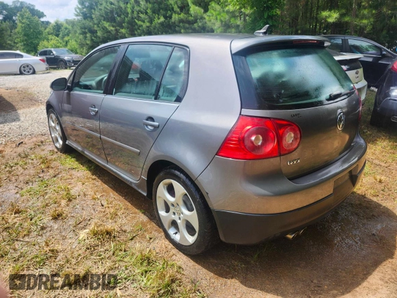 2007 Volkswagen GTI z VIN WVWHV71K27W254409, wystawiony jako Copart lot #61275715 z przebiegiem 144 219 mil mil oraz Czysty tytuł • Clean title. Historia ofert i sprzedaży dostępna na DreamBid. Obrazek 3.