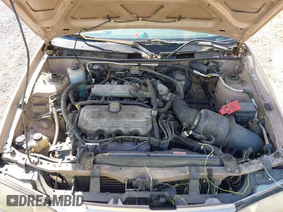 1998 Ford Escort LX z VIN 1FAFP10P3WW234833, wystawiony jako IAAI lot #42316400 z przebiegiem 79 470 mil mil oraz . Historia ofert i sprzedaży dostępna na DreamBid. Obrazek 10.