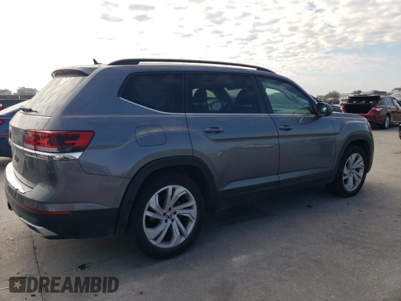 2022 Volkswagen Atlas SE with VIN 1V2WR2CA3NC559224, listed as a Copart auction lot 76897664 with 31,207 mi miles and Salvage title. Bid and sale history available at DreamBid. Image 3.