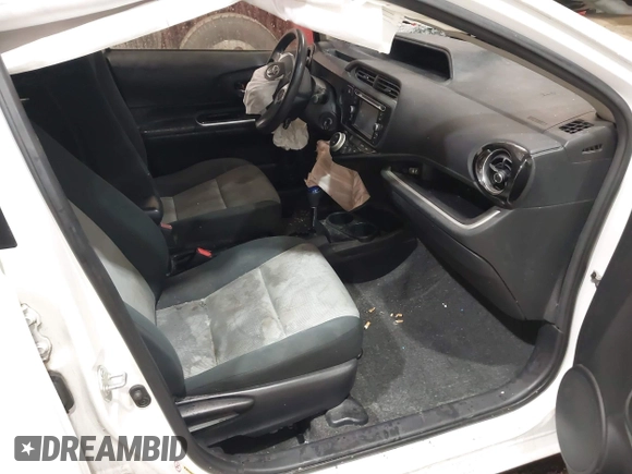 2015 Toyota Prius One with VIN JTDKDTB33F1584015, listed as a IAAI auction lot 41938091 with Not Provided miles and . Bid and sale history available at carsss.com. Image 5.
