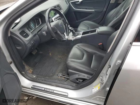 2015 Volvo V60 T5 Drive-E Premier with VIN YV140MEK2F1260822, listed as a Copart auction lot 78703153 with 123,557 mi miles and Salvage Title. Bid and sale history available at carsss.com. Image 7.
