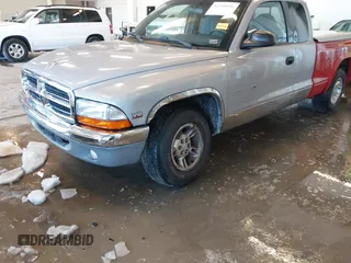 1998 Dodge Dakota SLT z VIN 1B7GL22YXWS762222, wystawiony jako IAAI lot #41250956 z przebiegiem 195 027 mil mil oraz . Historia ofert i sprzedaży dostępna na DreamBid. Obrazek 17.