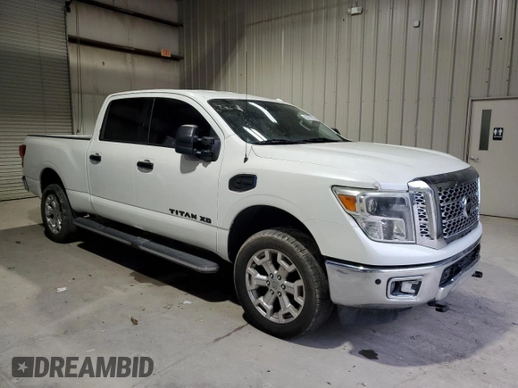 2016 Nissan Titan Platinum Reserve z VIN 1N6BA1F27GN502647, wystawiony jako Copart lot #53079895 z przebiegiem 143 384 mil mil oraz Czysty tytuł • Clean title. Historia ofert i sprzedaży dostępna na DreamBid. Obrazek 4.