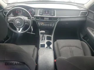 2017 Kia Optima LX z VIN 5XXGT4L35HG133558, wystawiony jako Copart lot #57454245 z przebiegiem 264 541 mil mil oraz Szkoda całkowita • Salvage title. Historia ofert i sprzedaży dostępna na DreamBid. Obrazek 8.