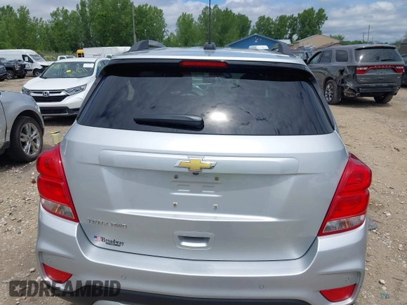 2021 Chevrolet Trax LT with VIN KL7CJPSM5MB364683, listed as a IAAI auction lot 42613395 with 48,047 mi miles and . Bid and sale history available at DreamBid. Image 17.