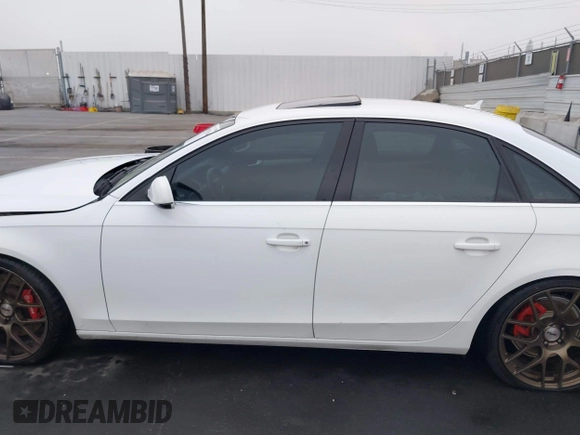 2013 Audi A4 Premium with VIN WAUAFAFL9DA175189, listed as a IAAI auction lot 40575564 with 65,521 mi miles. Bid and sale history available at carsss.com. Image 14.