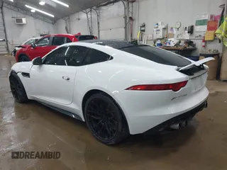 2015 Jaguar F-Type R z VIN SAJWA6DA3FMK21267, wystawiony jako IAAI lot #42116034 z przebiegiem 60 044 mil mil oraz . Historia ofert i sprzedaży dostępna na DreamBid. Obrazek 3.