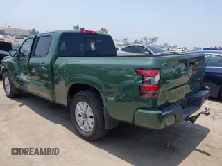 2024 Nissan Frontier SV with VIN 1N6ED1FJ5RN660774, listed as a IAAI auction lot 42450597 with 13,284 mi miles and . Bid and sale history available at DreamBid. Image 3.