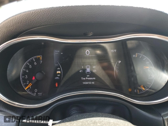 2016 Jeep Grand Cherokee Limited with VIN 1C4RJFBG8GC405467, listed as a Copart auction lot 61723125 with 143,410 mi miles and Salvage title. Bid and sale history available at DreamBid. Image 9.