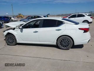 2019 Nissan Altima S with VIN 1N4BL4BV1KC154384, listed as a IAAI auction lot 41733885 with 102,566 mi miles and . Bid and sale history available at DreamBid. Image 14.