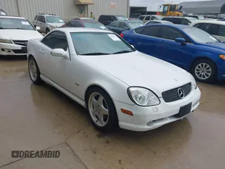 2001 Mercedes-Benz SLK-Class with VIN WDBKK65FX1F194536, listed as a IAAI auction lot 41881130 with 108,544 mi miles. Bid and sale history available at carsss.com. Image 1.
