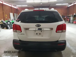 2013 Kia Sorento LX with VIN 5XYKTDA26DG310564, listed as a Copart auction lot 50154475 with 206,517 mi miles and Salvage Title. Bid and sale history available at carsss.com. Image 6.