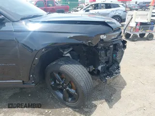 2023 Jeep Grand Cherokee Laredo z VIN 1C4RJGAG7PC648078, wystawiony jako IAAI lot #42474047 z przebiegiem 25 663 mil mil oraz . Historia ofert i sprzedaży dostępna na DreamBid. Obrazek 19.