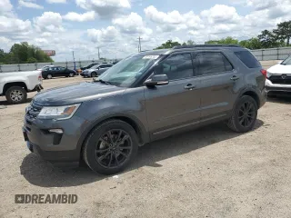 2018 Ford Explorer XLT z VIN 1FM5K7D89JGB42134, wystawiony jako Copart lot #58196355 z przebiegiem 92 873 mil mil oraz Szkoda całkowita • Salvage title. Historia ofert i sprzedaży dostępna na DreamBid. Obrazek 1.
