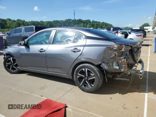 2024 Nissan Sentra SV z VIN 3N1AB8CV3RY288607, wystawiony jako Copart lot #57042985 z przebiegiem 20 123 mil mil oraz Nie do naprawy • Non repairable. Historia ofert i sprzedaży dostępna na DreamBid. Obrazek 2.