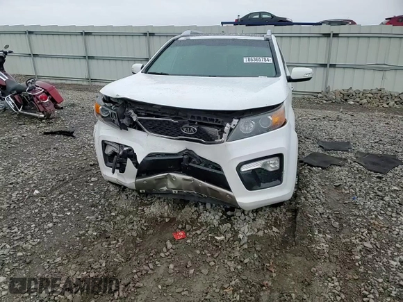 2011 Kia Sorento SX with VIN 5XYKW4A28BG164365, listed as a Copart auction lot 86365784 with 167,961 mi miles and Non Repairable. Bid and sale history available at carsss.com. Image 11.